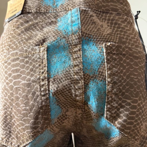 Rock & Roll Denim Snake Print Jean - Picture 4 of 11